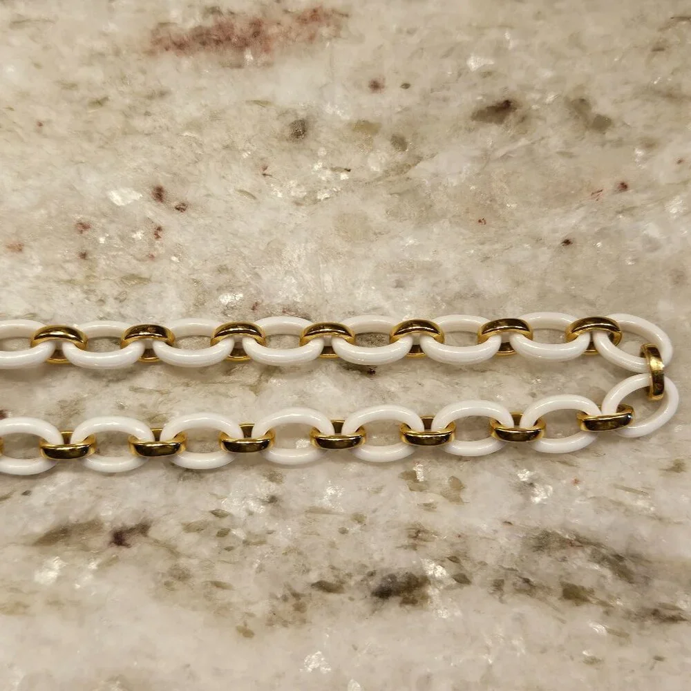 RARE MONICA RICH KOSANN AUDREY WHITE CERAMIC 18K GOLD 18
